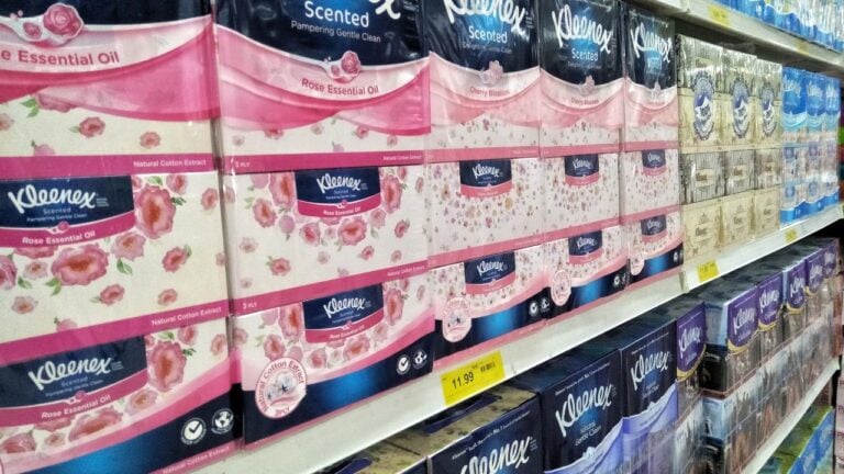 18 Once-Colorful Everyday Items That Have Faded Over Time in Alabama