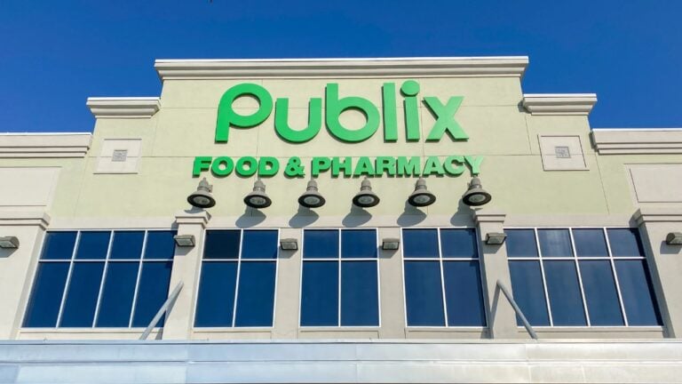 14 Behind-the-Scenes Facts Many Floridians Don’t Know About Publix