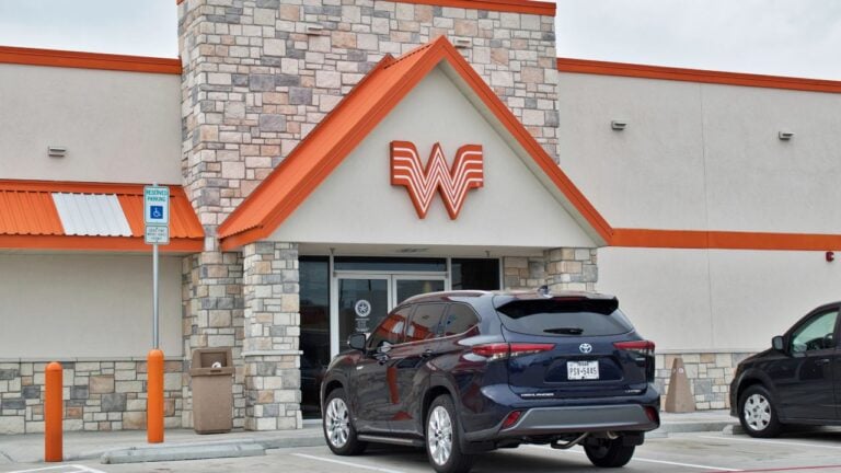 14 Rude Things Texans Do at Whataburger