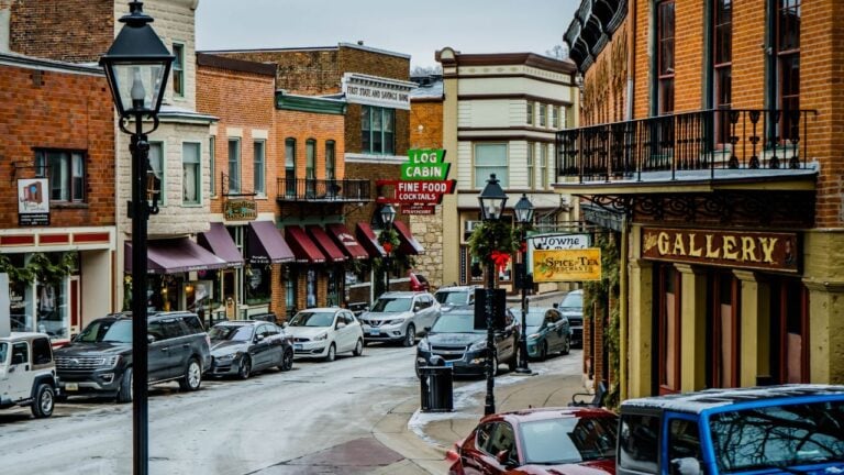 17 Towns That Feel Like You’ve Stepped Into a Hallmark Movie, One in Pennsylvania