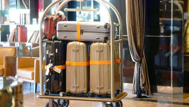 22 Sneaky Fees Hotels Hope Arizona Tourists Won’t Notice