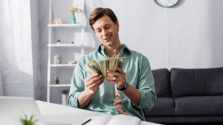 26 Money Mistakes Nebraskans Make That Quietly Add Up to Thousands Lost