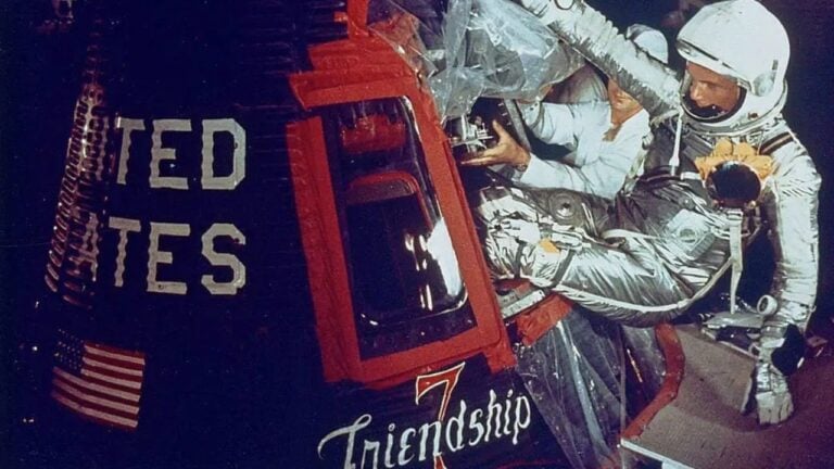 17 Inspiring Stories of People Who Reinvented Themselves After Major Life Changes. Can You Relate, Nevadans?