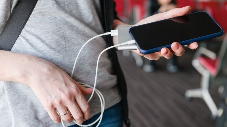 17 Travel Tips That Make Airports Less Stressful for Pennsylvania Travelers