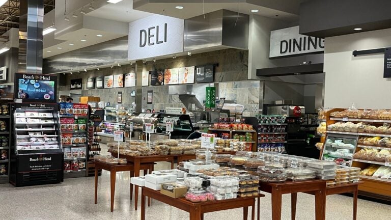 12 Hidden Publix Perks Even Regular Florida Shoppers Don’t Use