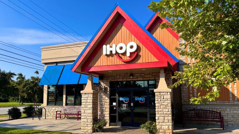 22 Things Floridians Never, Ever Knew About IHOP