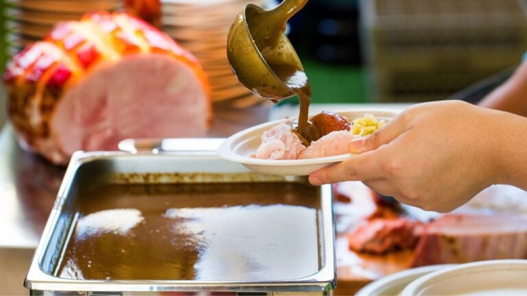 15 Mistakes Floridians Make at All-You-Can-Eat Buffets