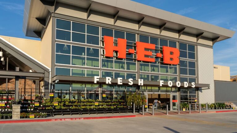 10 H-E-B Quirks Only Texans Understand