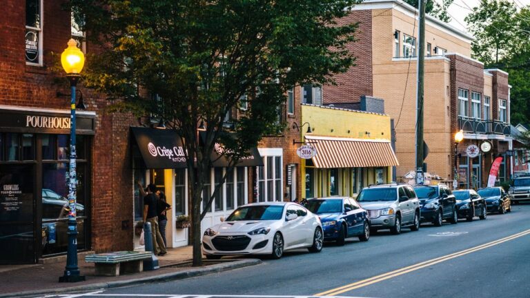11 Things Charlotte Newcomers Learn the Hard Way When They Get to North Carolina