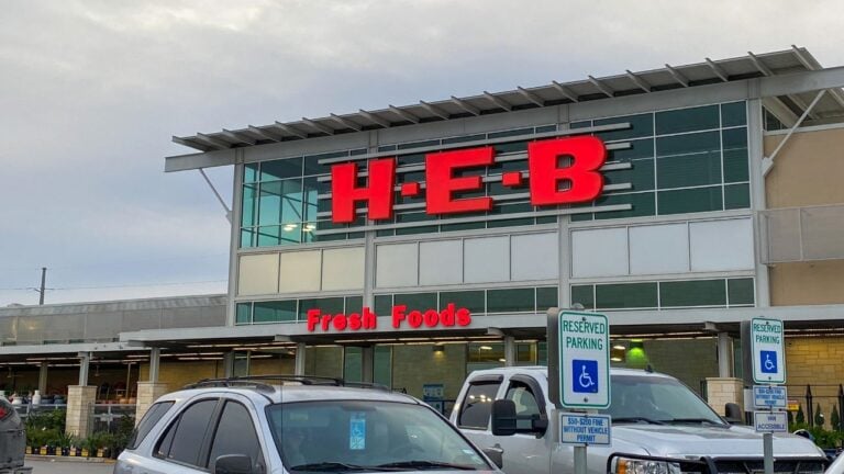 13 Things Newcomers to Texas Learn About H-E-B the Hard Way