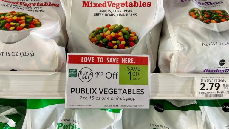 8 Publix Sales Patterns Floridians Can Set Their Watch By