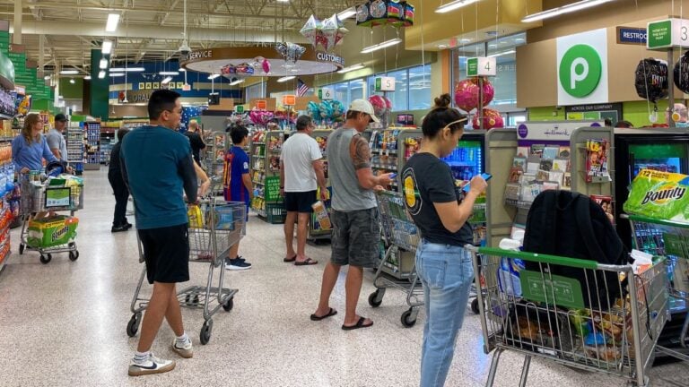 7 Publix Locations Floridians Avoid (and 7 They Drive Across Town For)
