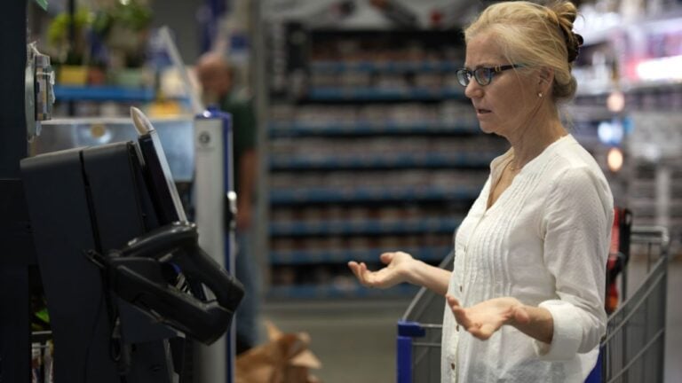 8 Publix Self-Checkout Errors That Cost Florida Shoppers Time and Money