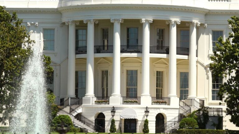 9 Weird Rules White House Staff Have to Follow That Californians Have Never Heard Of