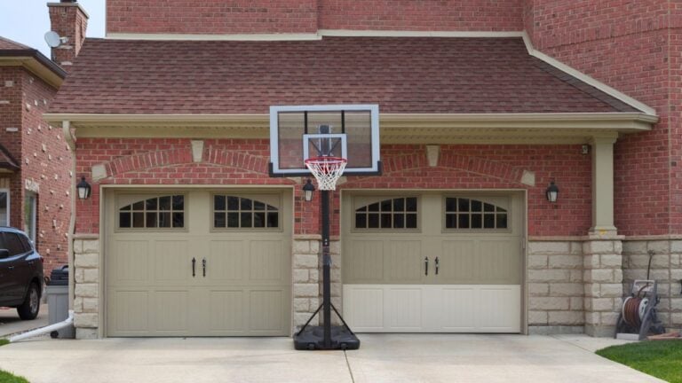 14 Things Pennsylvania HOAs Ban That’ll Leave You Speechless