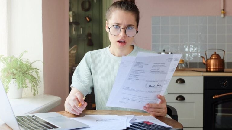 14 Summer Electric Bill Mistakes Draining Virginia Wallets Right Now