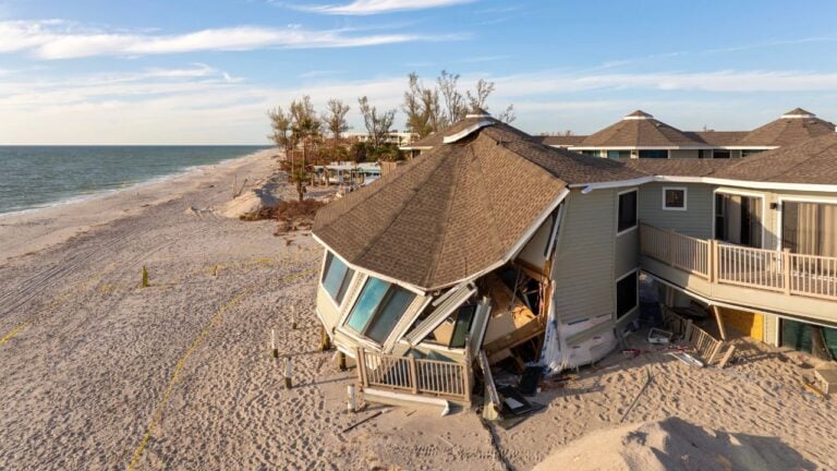 11 Reasons Florida Home Insurance Premiums Are Exploding Right Now