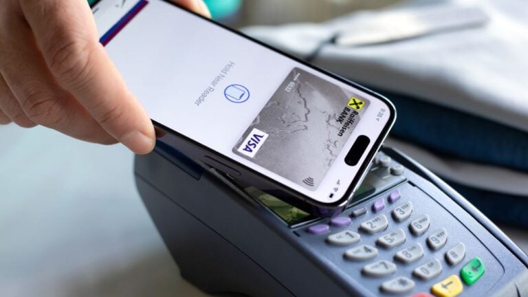 Does Publix Take Apple Pay in 2026? What Florida Shoppers Should Know