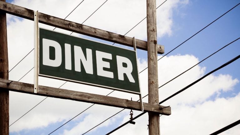 7 Diners Upstate New Yorkers Line Up For (and 3 They Leave to Tourists)