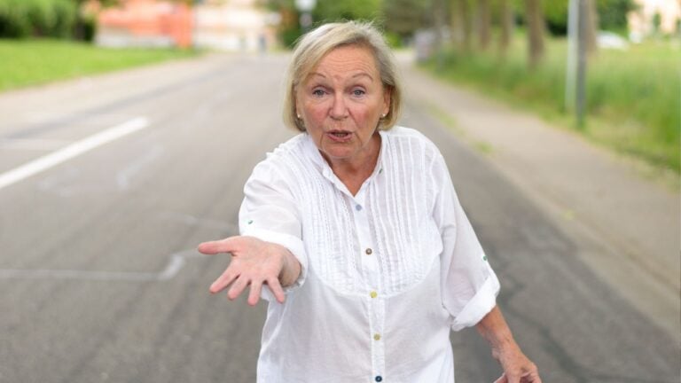 9 Money Mistakes Georgia Retirees Make in Their First Year