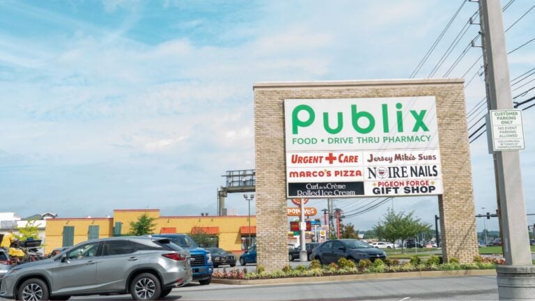 7 Publix Habits That Give Away a Tennessee Transplant