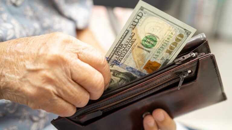 Does Tennessee Tax Retirement Income? What Retirees Keep in 2026
