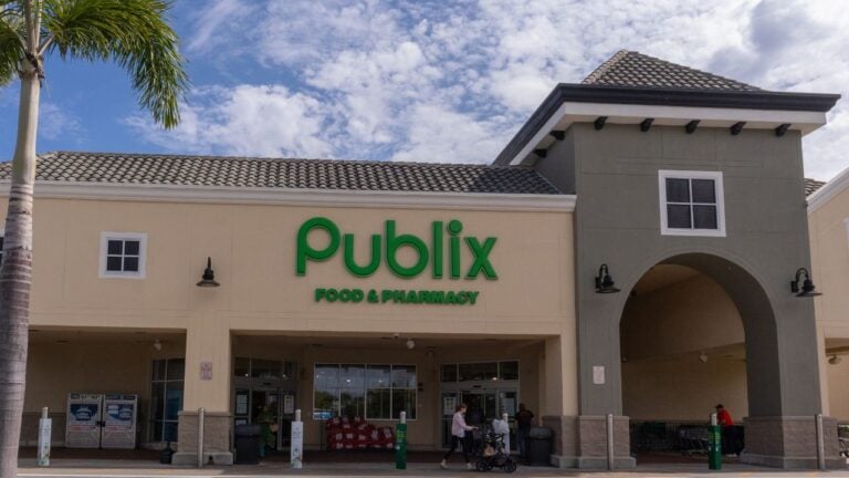 7 Publix Guarantees Florida Shoppers Forget They Can Use