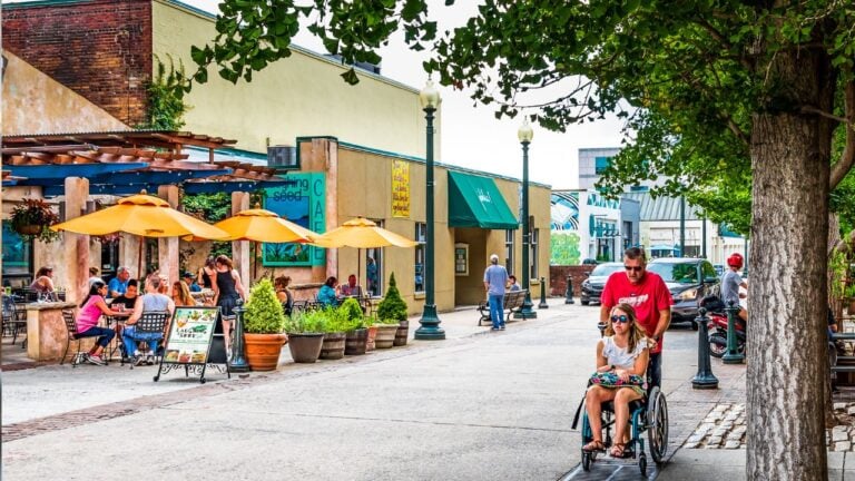 8 North Carolina Mountain Towns Locals Love (and 3 Tourists Overrun)