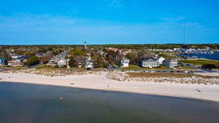8 Virginia Beach Towns Locals Love (and 3 They Hand to Tourists)