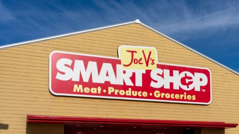 8 Joe V’s Smart Shop Habits That Give Away a Longtime Texas Shopper