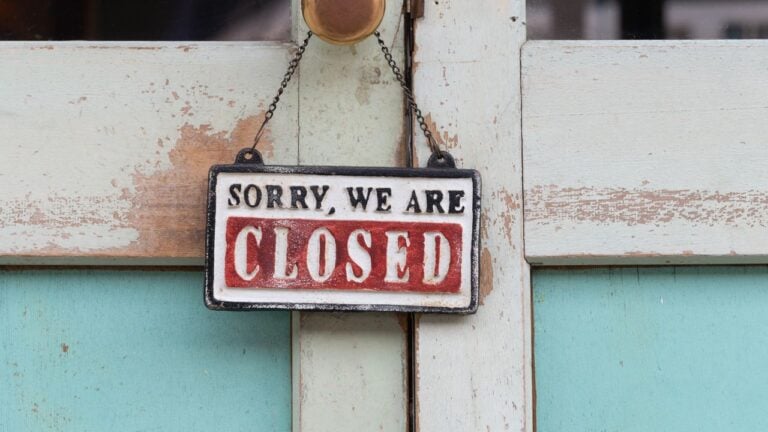 Remember These? 12 Things That Vanished From California That Locals Still Miss
