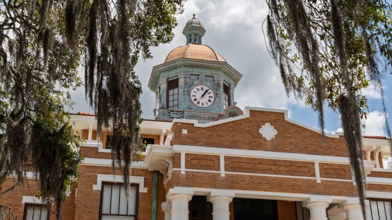 The Cheapest Places to Retire in Florida in 2026