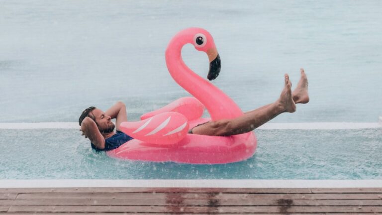 Local or Tourist? 8 Florida Summer Habits That Give You Away