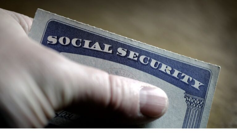 9 Social Security Mistakes That Cost Florida Retirees Thousands