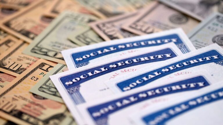 Does Florida Tax Social Security? What Retirees Pay (and Don’t) in 2026