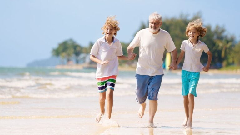 11 Free Florida Outings Grandkids Love More Than Theme Parks