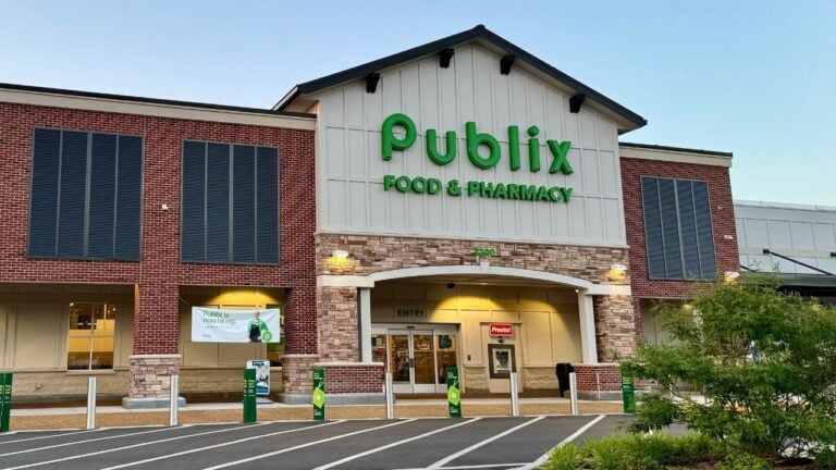Can You Spot the Publix Lie? Two Truths and a Lie About Publix That Many Georgians Get Wrong