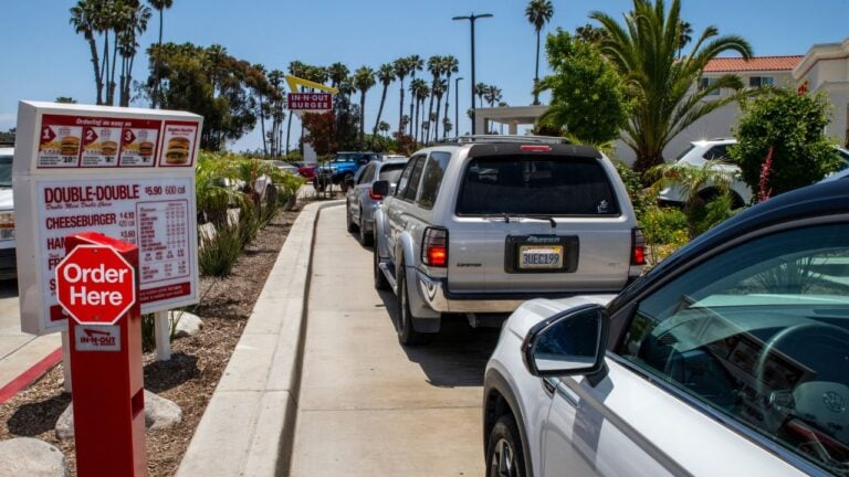 12 In-N-Out Ordering Mistakes That Give Away a California Tourist