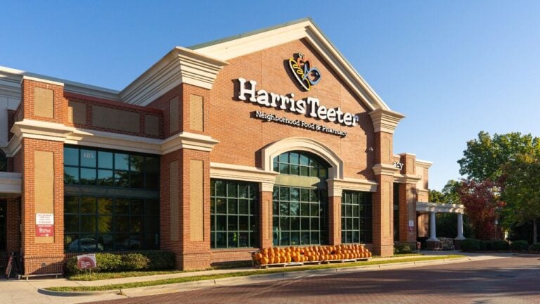 Harris Teeter Senior Discount and VIC Perks: What North Carolina Shoppers Get in 2026
