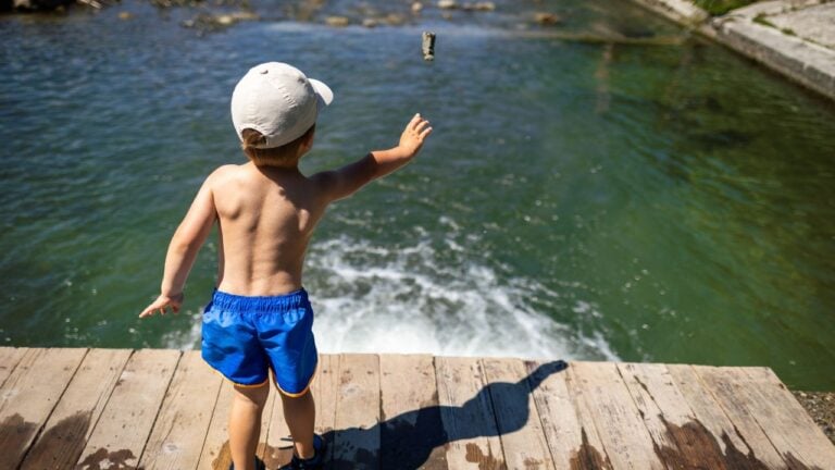 10 Things North Carolina Kids Did Every Summer That Wouldn’t Fly Today