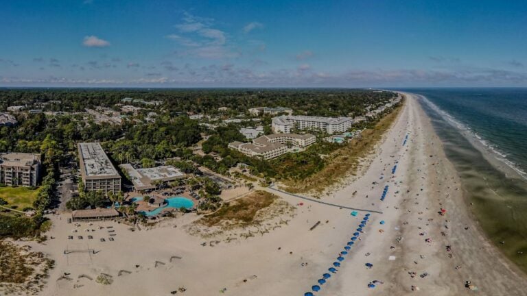 8 Reasons Retirees Are Choosing South Carolina Over Florida