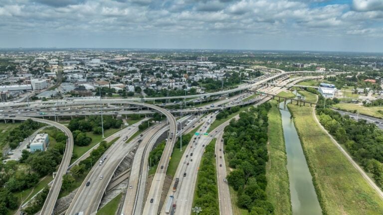 9 Texas Driving Habits That Terrify Out-of-Staters