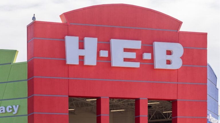 7 H-E-B Locations Texans Drive Across Town For