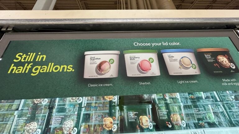 10 Publix Store-Brand Items Floridians Grab Instead of the Name Brands