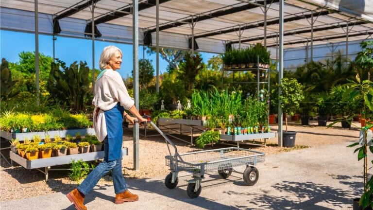 9 Part-Time Jobs New York Retirees Take Just for the Perks