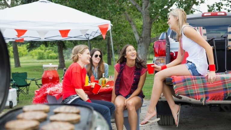 9 Things South Carolinians Do at a Tailgate That Baffle Newcomers