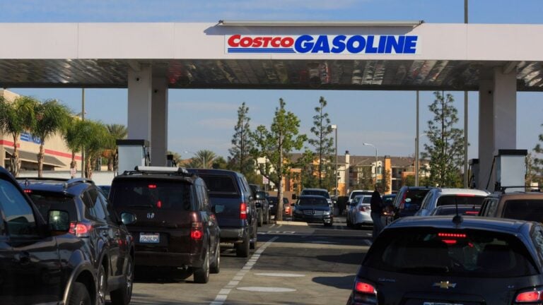 5 Ways Costco Benefits Florida Seniors