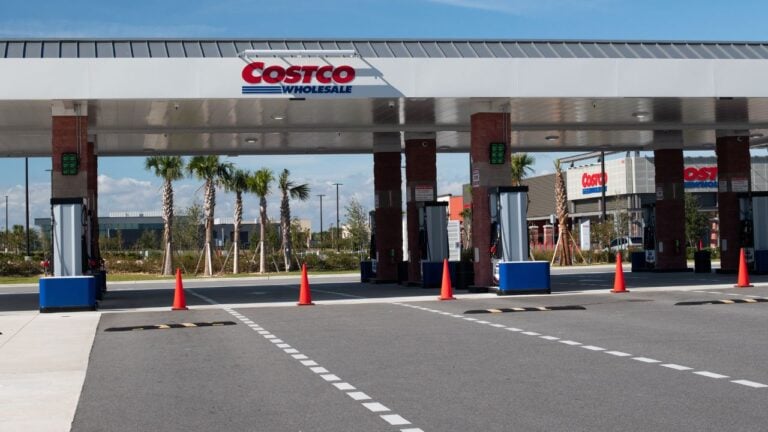 What Time Is Best to Shop at Costco in Florida to Avoid the Crowds?