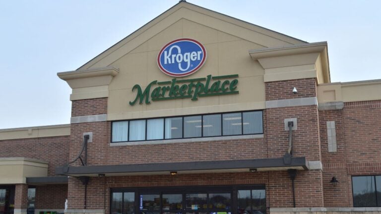 Is Kroger Cheaper Than Walmart in 2026? An Ohio Grocery Price Comparison
