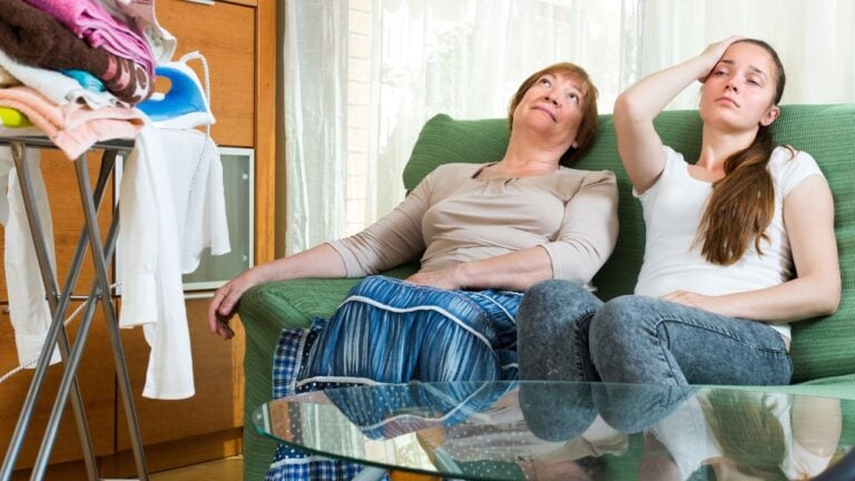 9 Times It’s Perfectly Acceptable for Floridians to Kick Out an Overstaying Houseguest